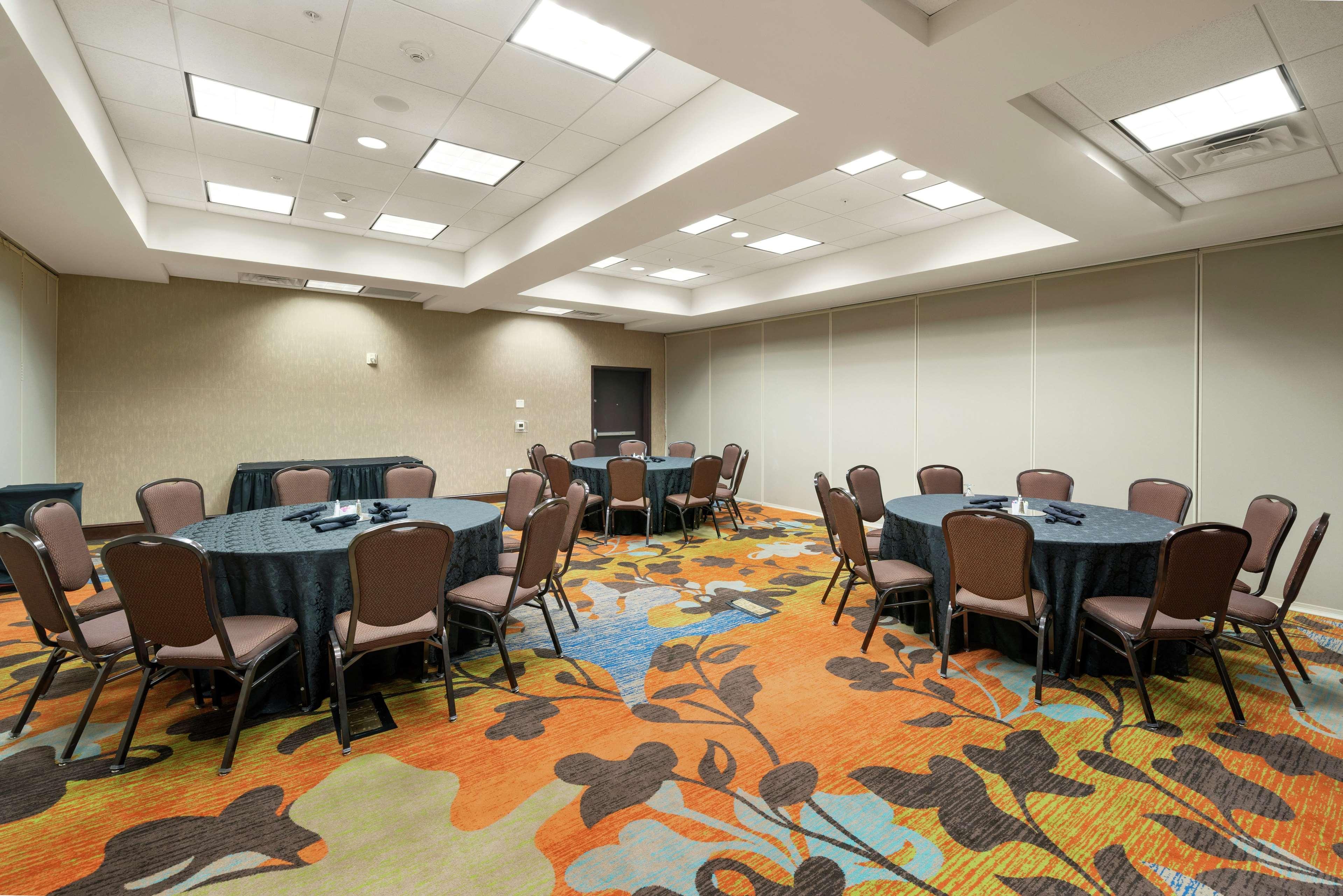 Hilton Garden Inn Lawton-Fort Sill Exteriör bild