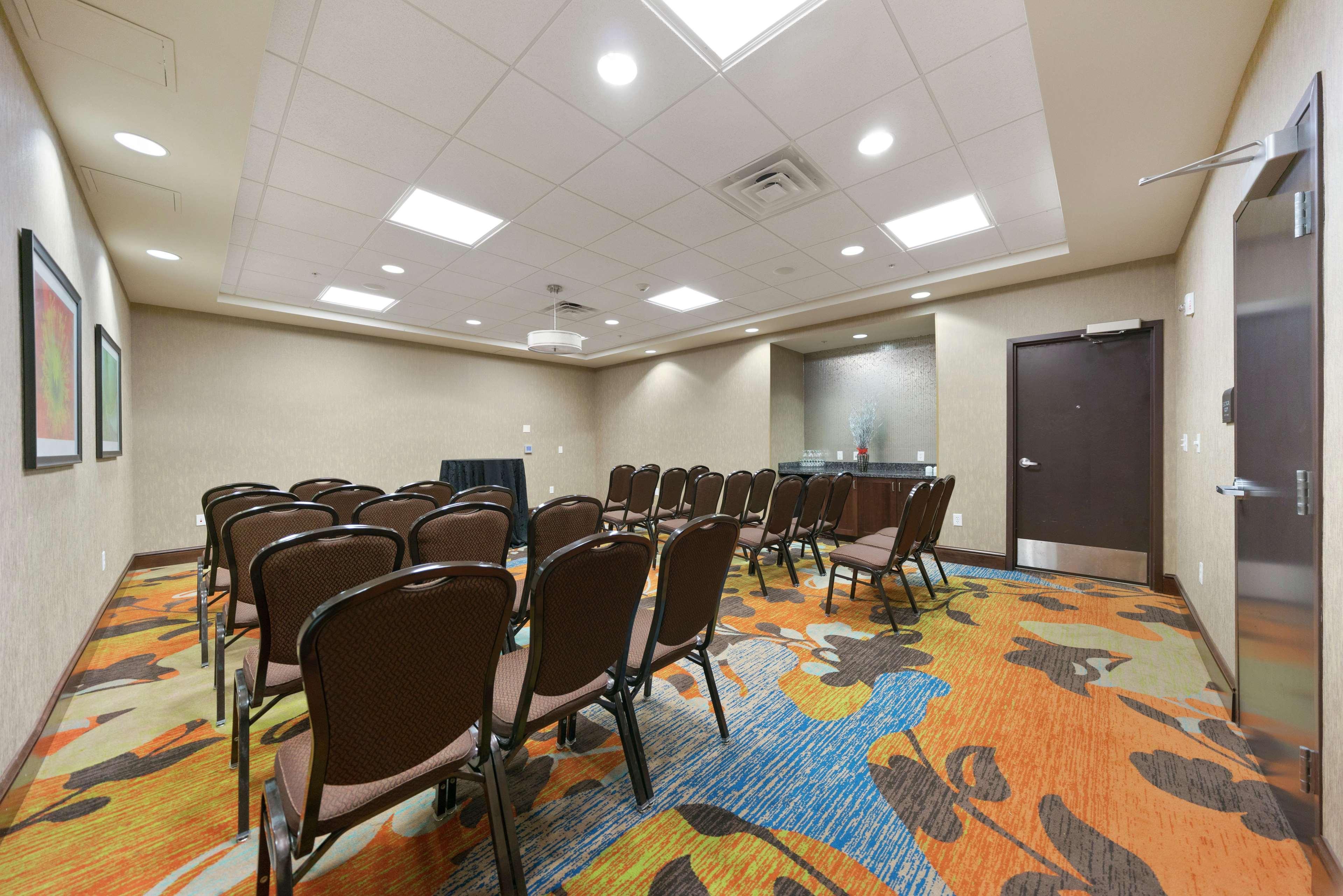 Hilton Garden Inn Lawton-Fort Sill Exteriör bild