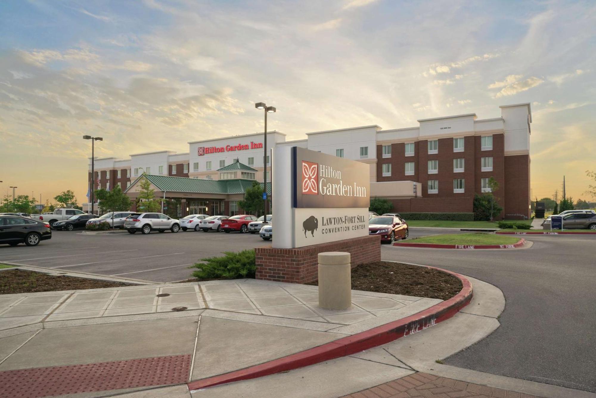Hilton Garden Inn Lawton-Fort Sill Exteriör bild